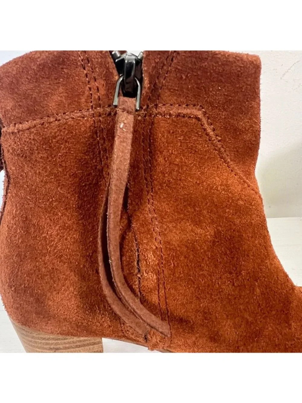 TOMS Women’s Brown Suede Fringe Ankle Boots Block Heel Western Boho Sz 8.5